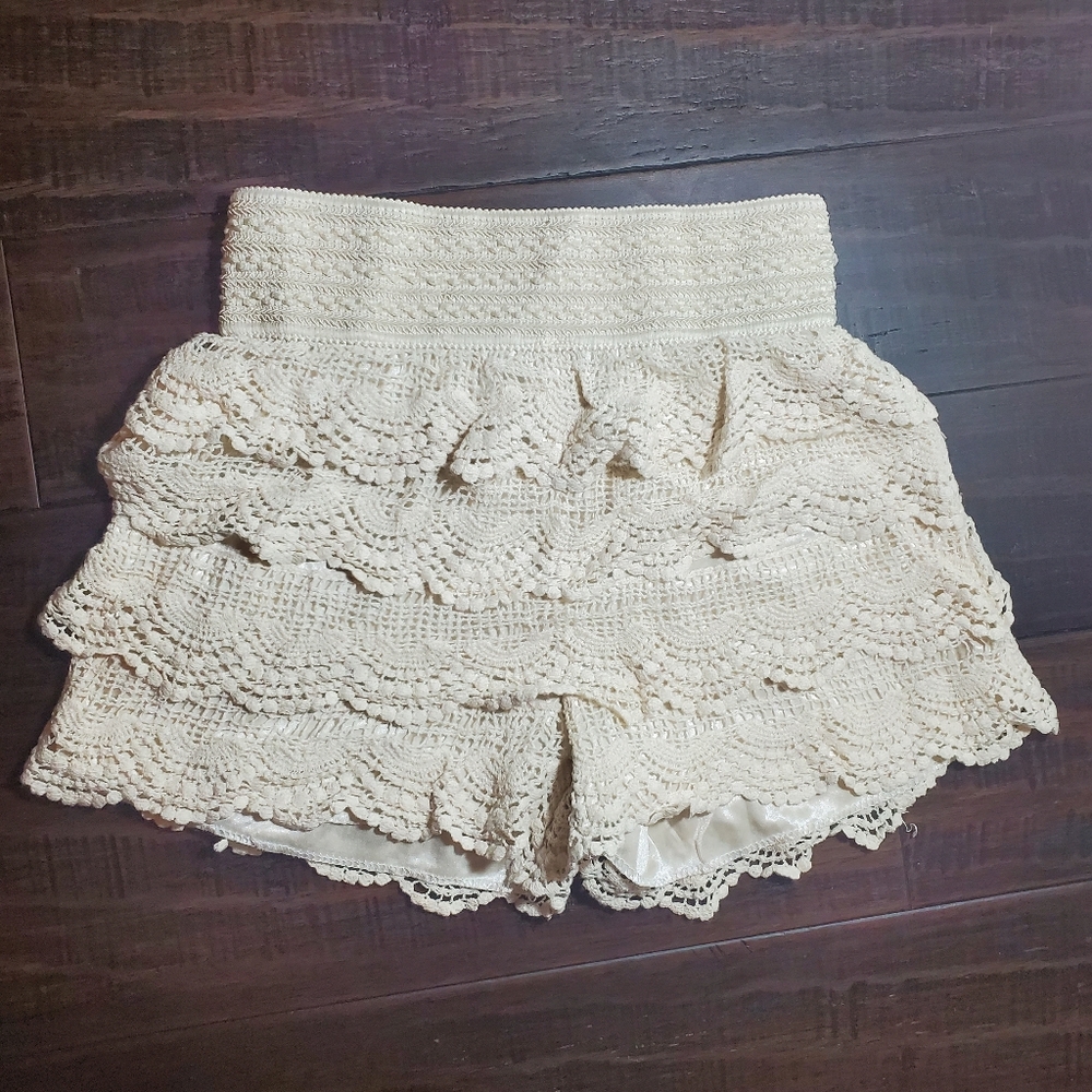 Musa Shorts sz Medium